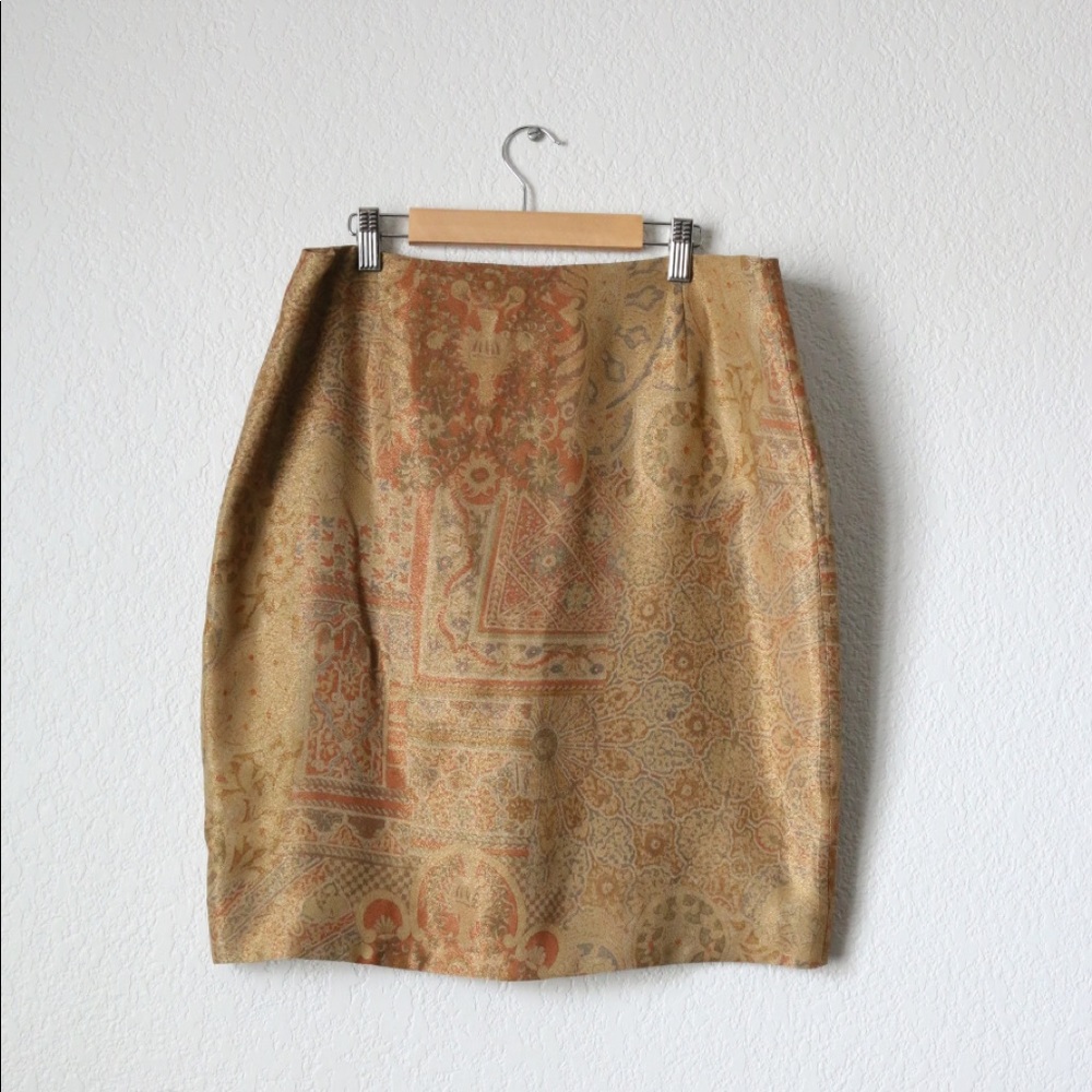 Vintage Louis Feraud Silk Skirt Sz: No size.